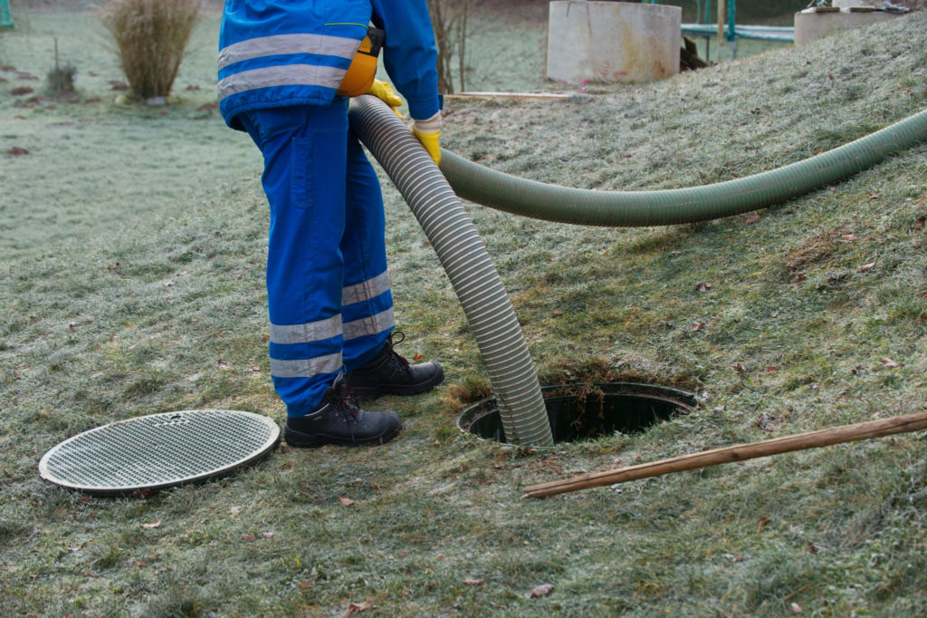 septic tank emptying emergency